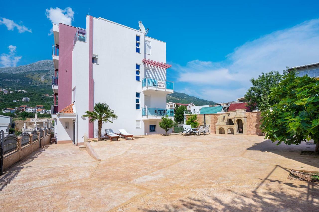 Apartments Vila A1 Dobra Voda Eksteriør billede
